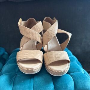 Dr. Scholl's Tan Espadrilles with Elastic Straps